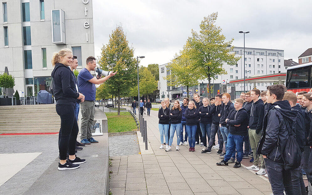 Apprentices discover Cologne